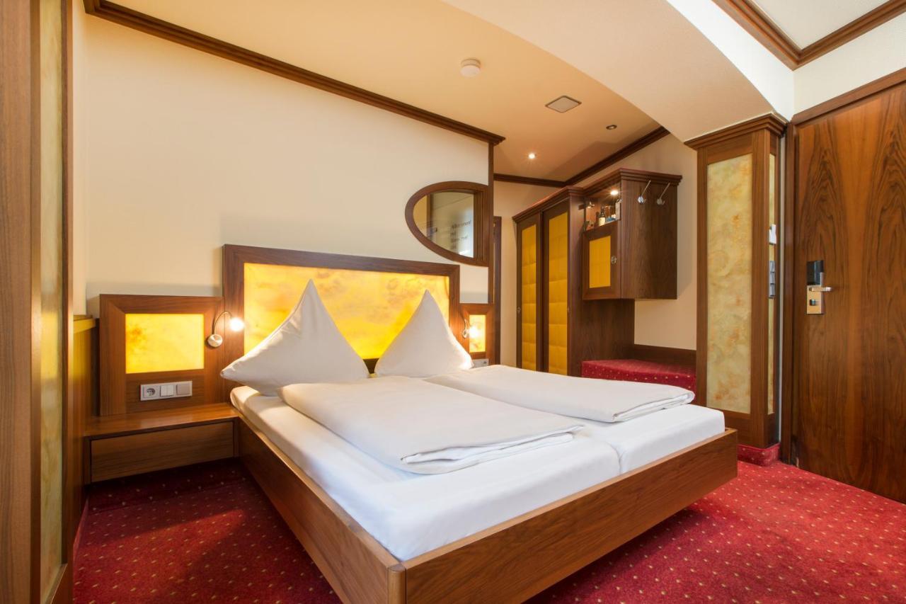 Hotel Petershof คอนสตานซ์ ภายนอก รูปภาพ
