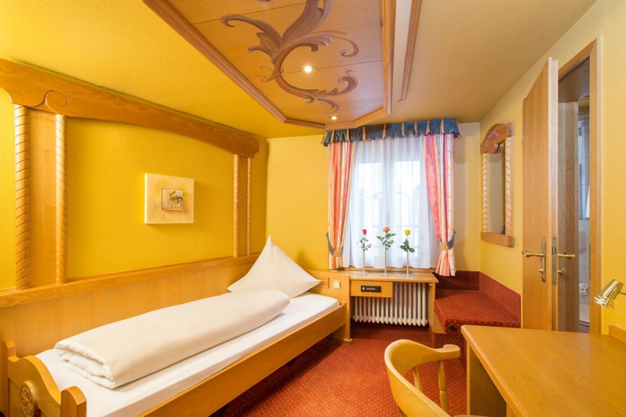 Hotel Petershof คอนสตานซ์ ภายนอก รูปภาพ