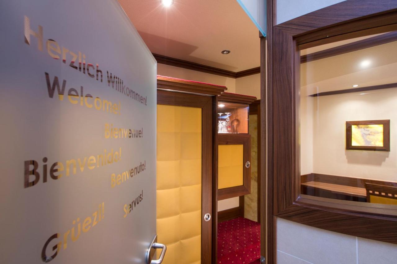 Hotel Petershof คอนสตานซ์ ภายนอก รูปภาพ