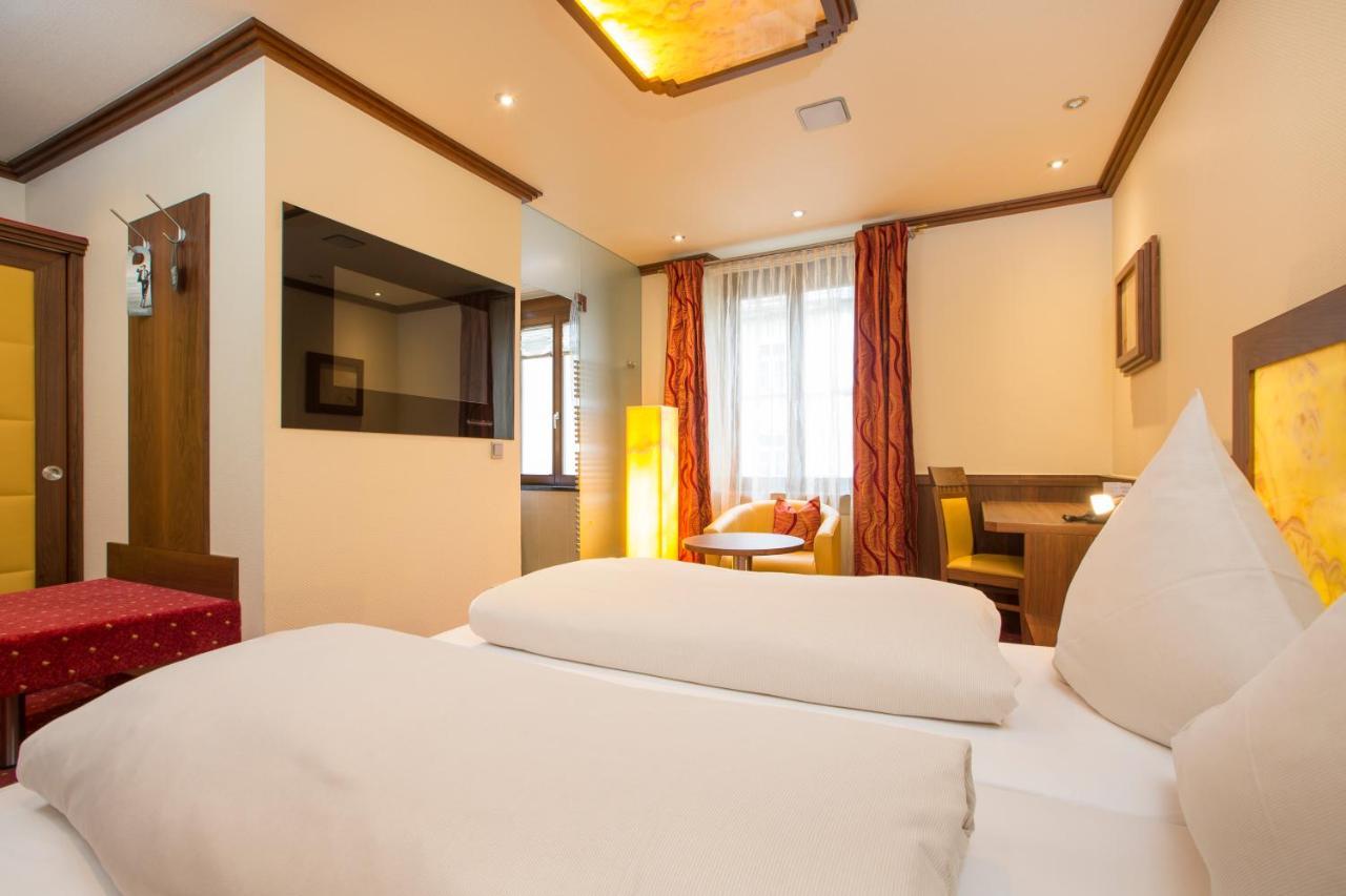 Hotel Petershof คอนสตานซ์ ภายนอก รูปภาพ