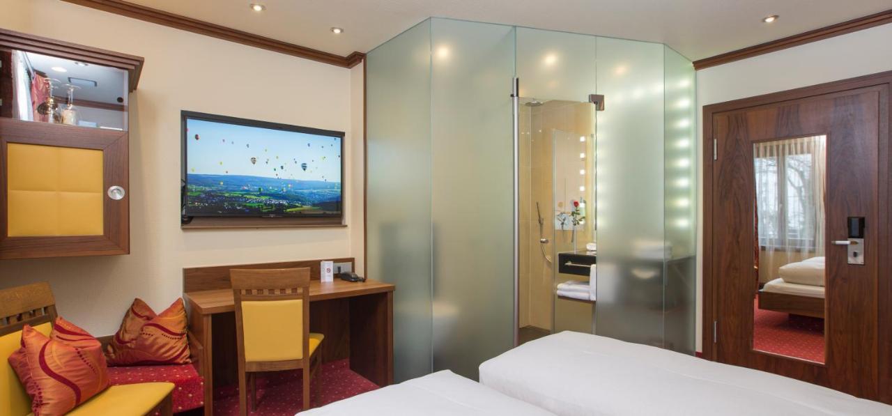 Hotel Petershof คอนสตานซ์ ภายนอก รูปภาพ